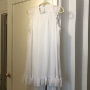 BCBG generation white cap sleeved dress